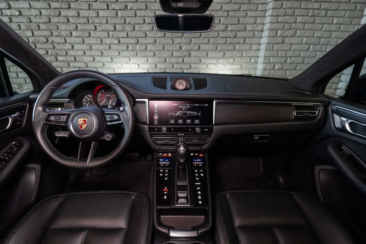 Porsche Macan 2022 - Авто в Москва