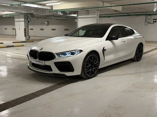 BMW M8 Competition 2020 - Услуги по покупке авто в Москва