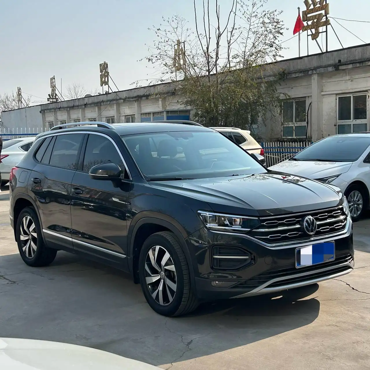 Volkswagen Tiguan 2021 из Китая - Легковые автомобили (Авто) в Уссурийск