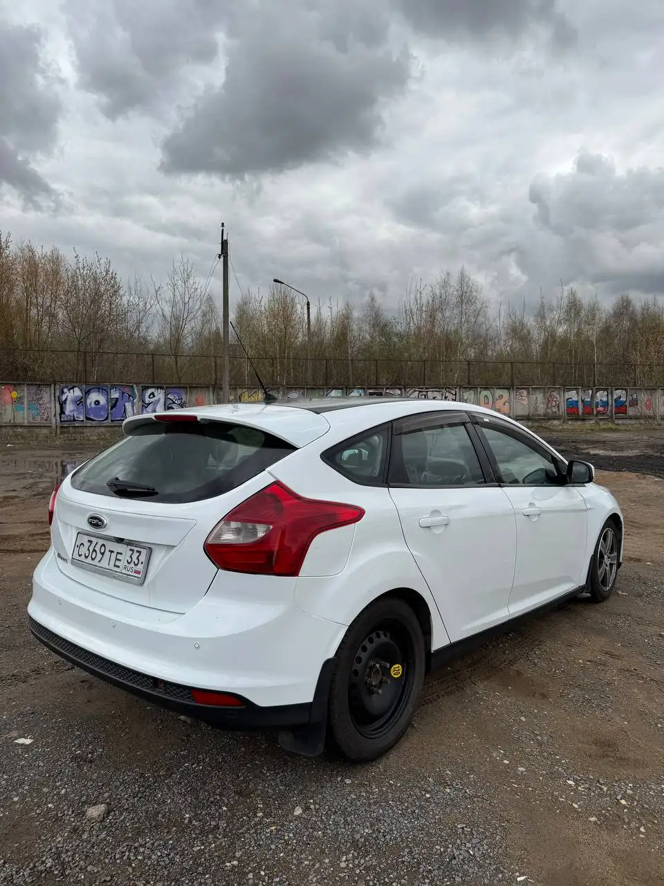 Ford Focus 2011 1.6 AT - Легковые автомобили (Авто) в Москва