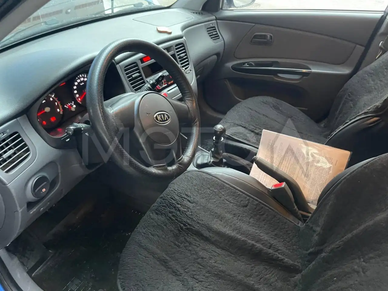 KIA RIO, 2010 на торгах по банкротству - Легковые автомобили (Авто) в Неизвестно