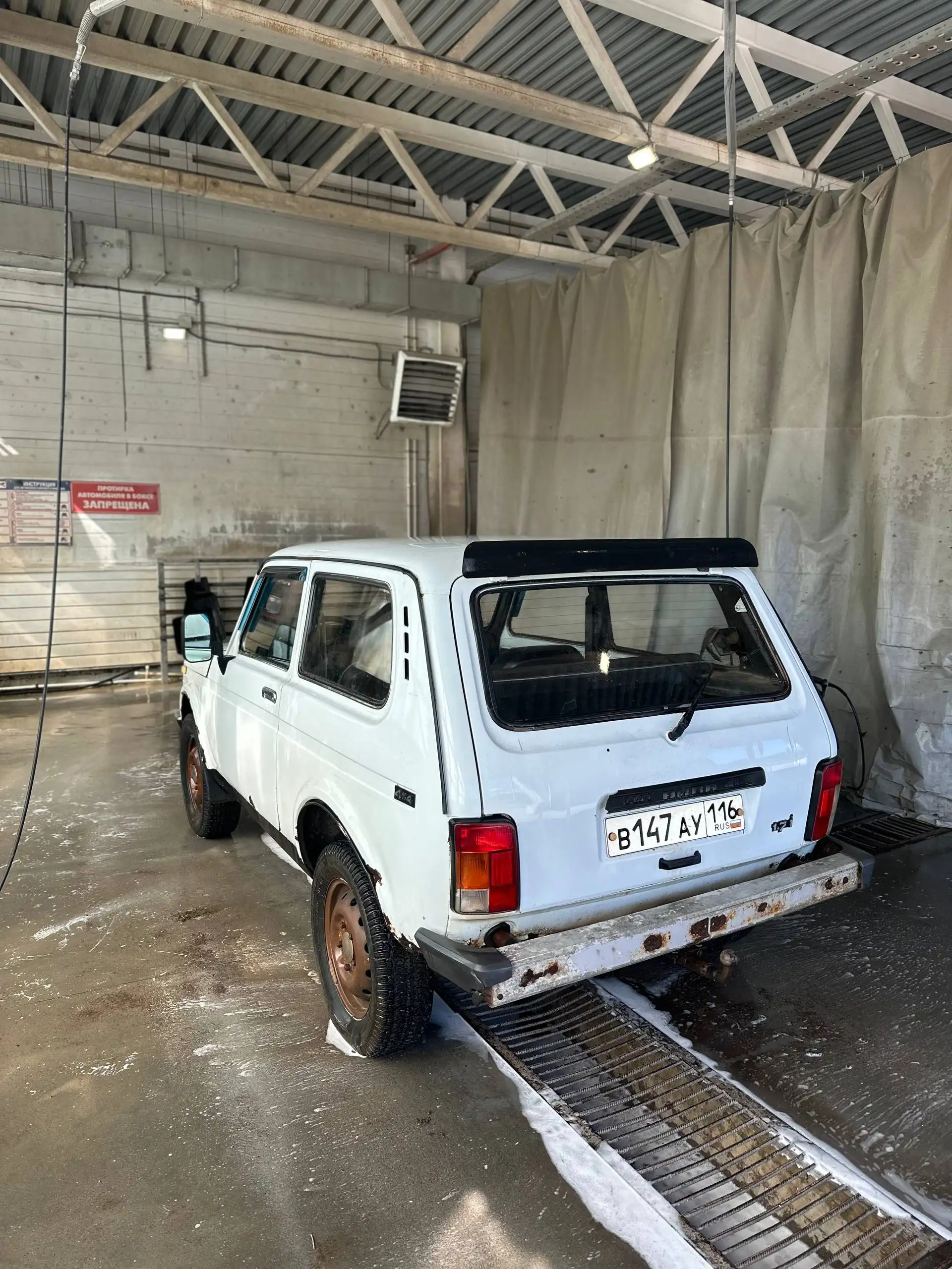 Нива 2001 - Легковые автомобили (Авто) в Казань