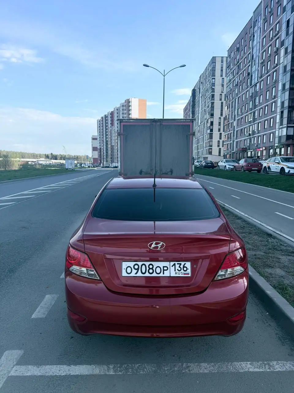 Hyndai Solaris 2014г, автомат, кондей - Авто в Москва