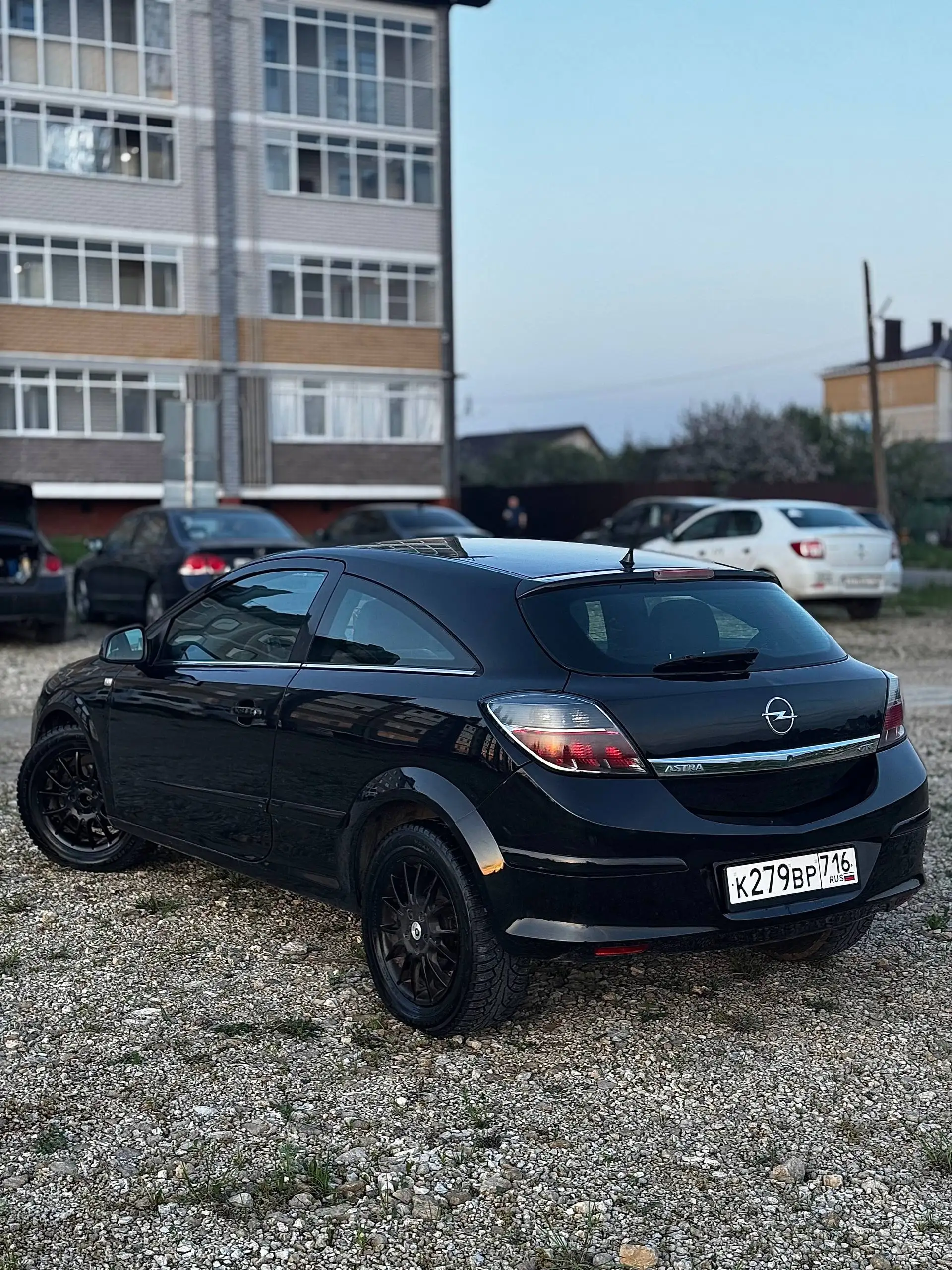 Продажа Opel Astra H GTC 2010 - Легковые автомобили (Авто) в Москва