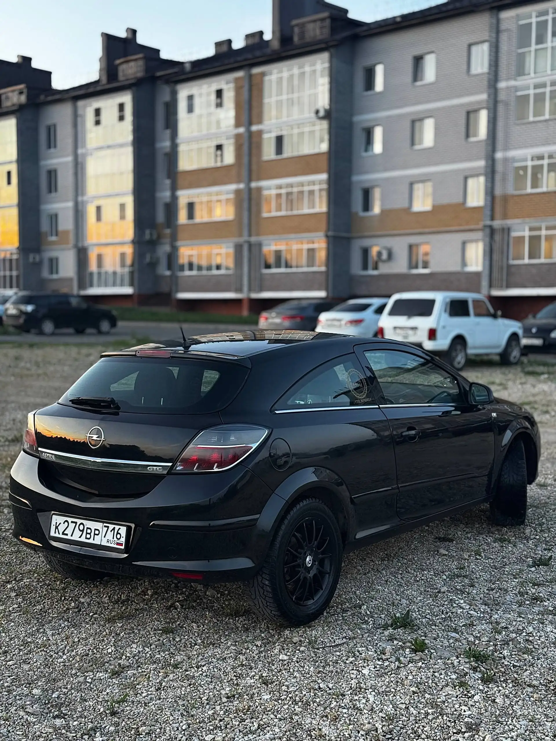 Продажа Opel Astra H GTC 2010 - Легковые автомобили (Авто) в Москва