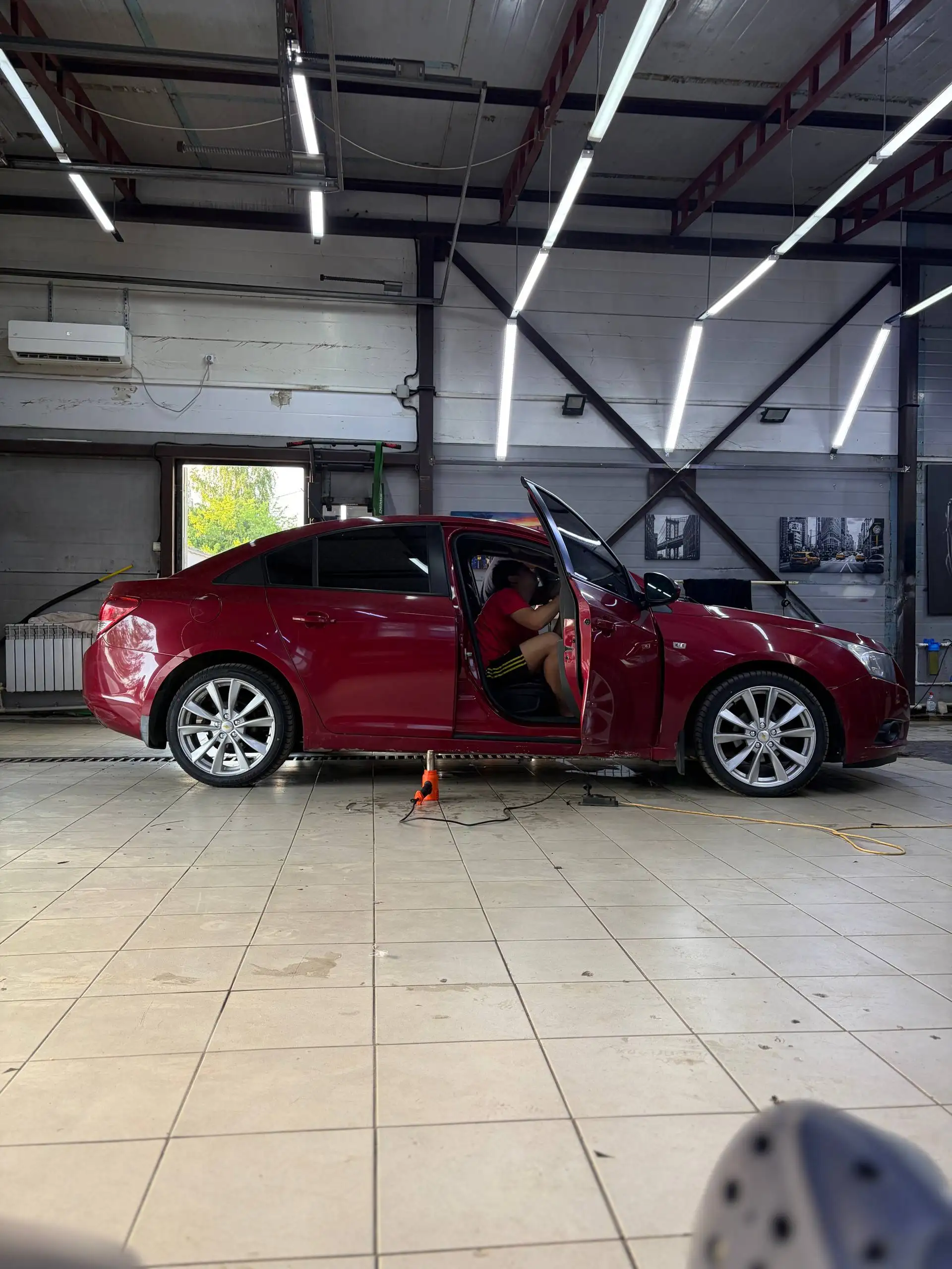 Chevrolet Cruze 2011, 1.6 AT, пробег 196700 - Легковые автомобили (Авто) в Балашиха