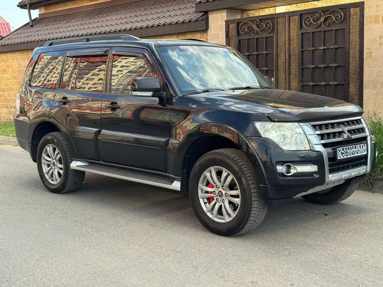 Mitsubishi Pajero-IV 2014 - Авто в Москва