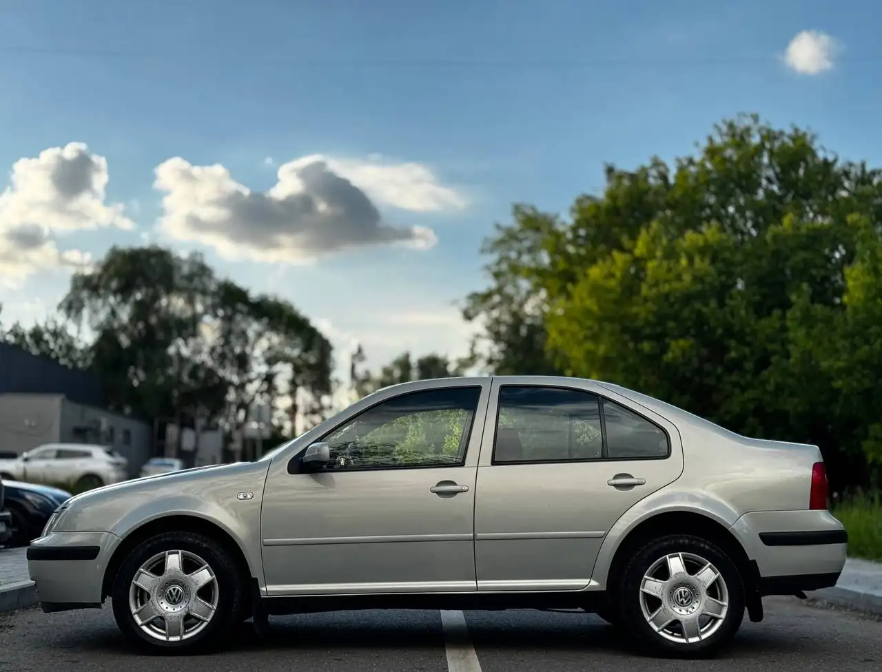 Volkswagen Bora 1999, 1.6 автомат - Легковые автомобили (Авто) в Москва
