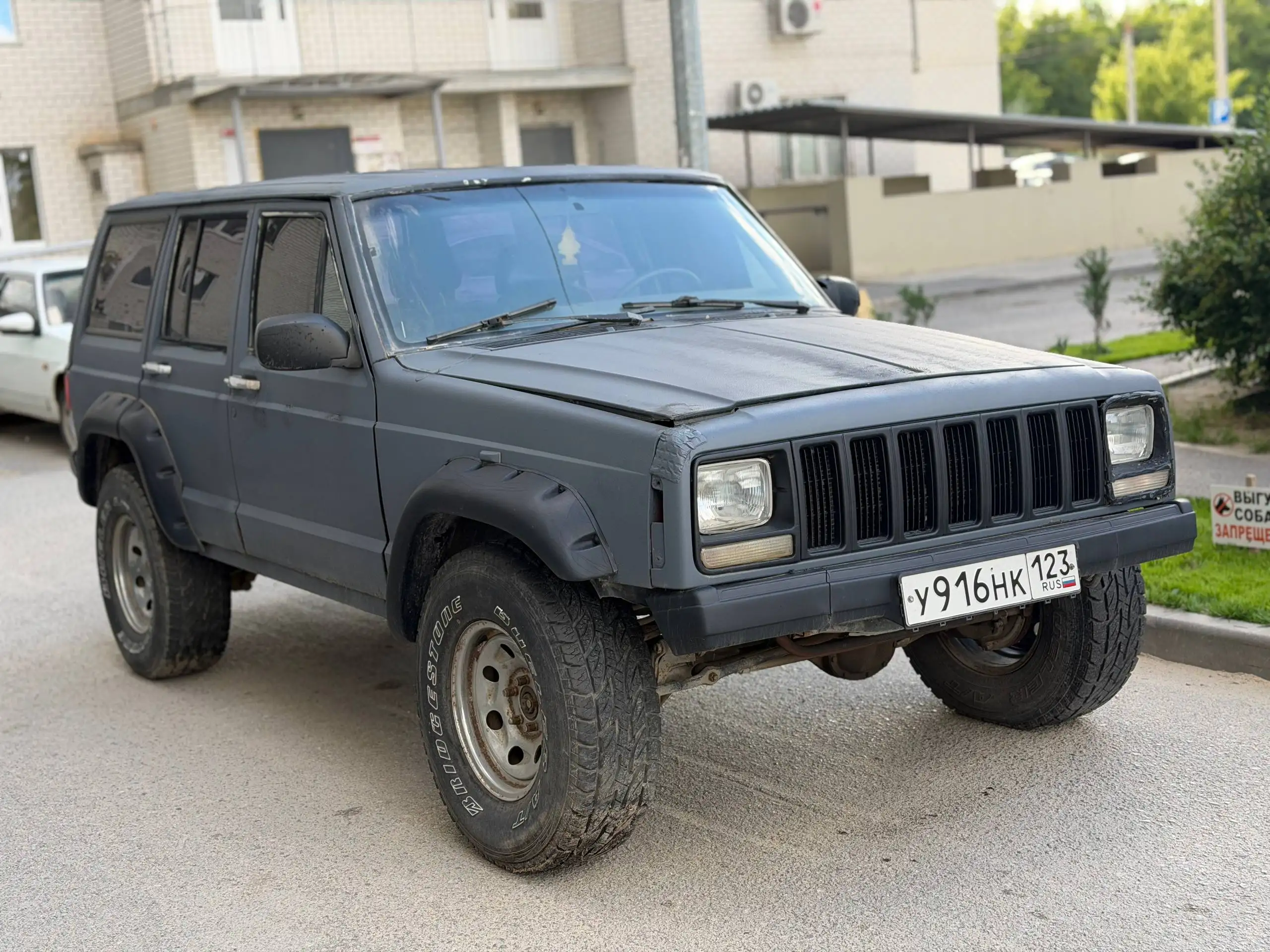 Jeep Cherokee 4.0 АКПП Запретка - Легковые автомобили (Авто) в Волгоград