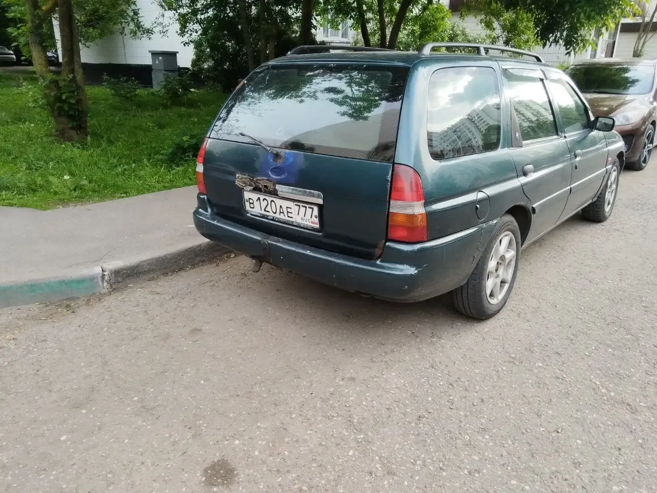 Ford Export 1998 на ходу - Легковые автомобили (Авто) в Москва