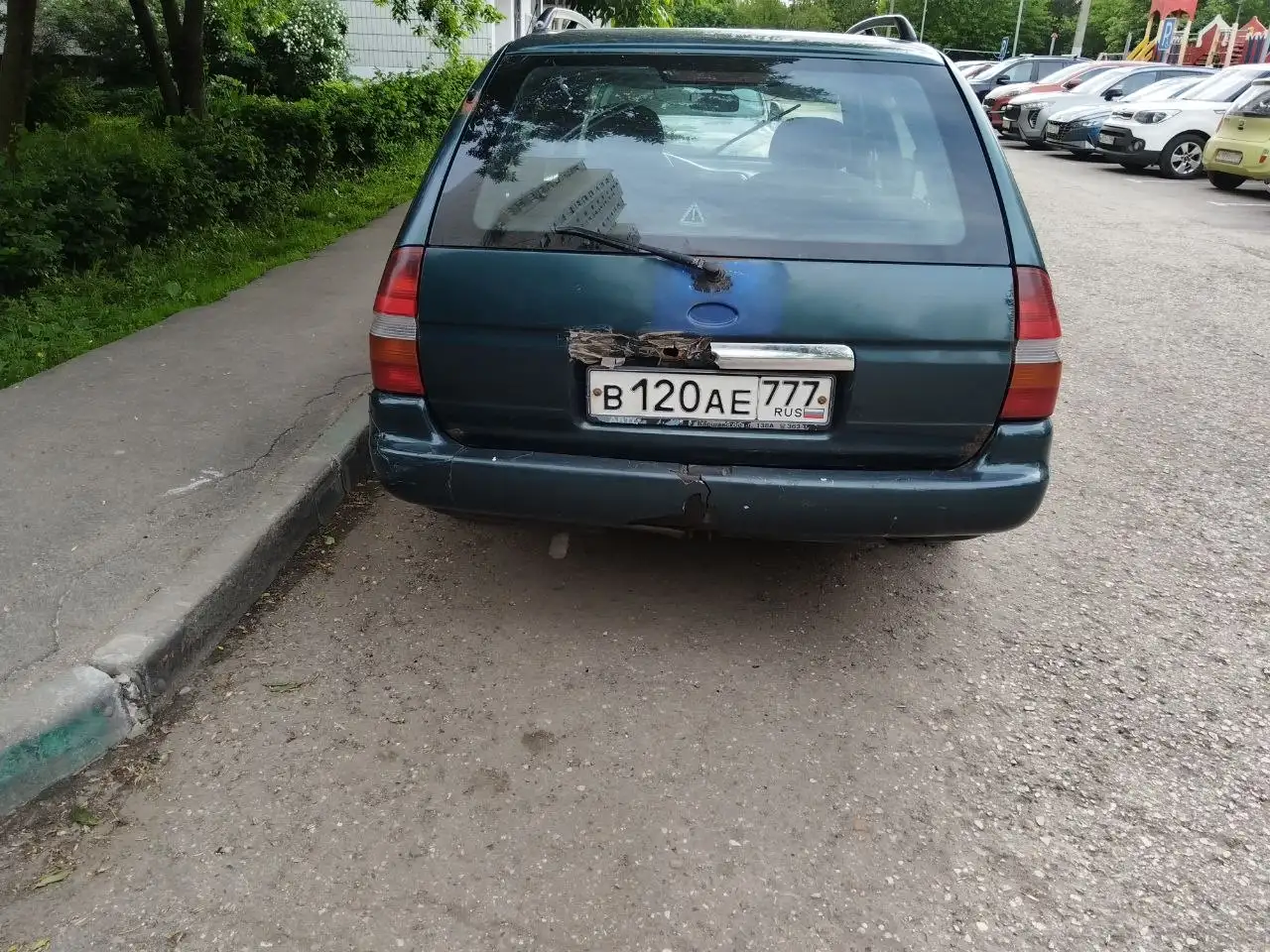 Ford Export 1998 на ходу - Легковые автомобили (Авто) в Москва