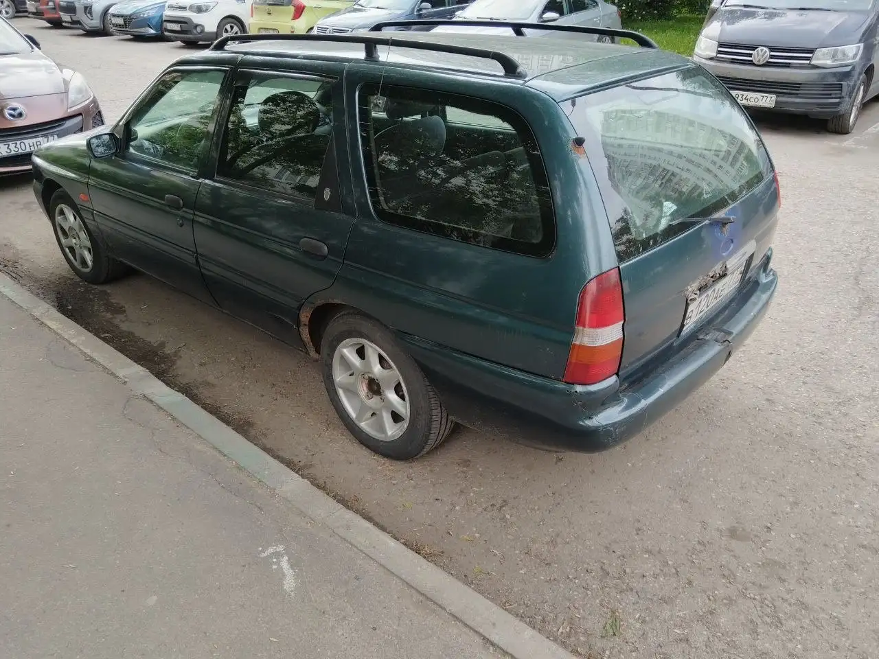 Ford Export 1998 на ходу - Легковые автомобили (Авто) в Москва