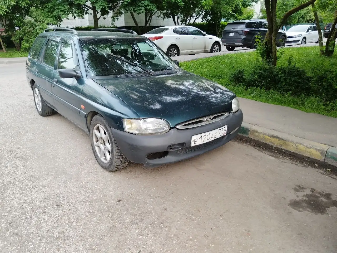 Ford Export 1998 на ходу - Легковые автомобили (Авто) в Москва