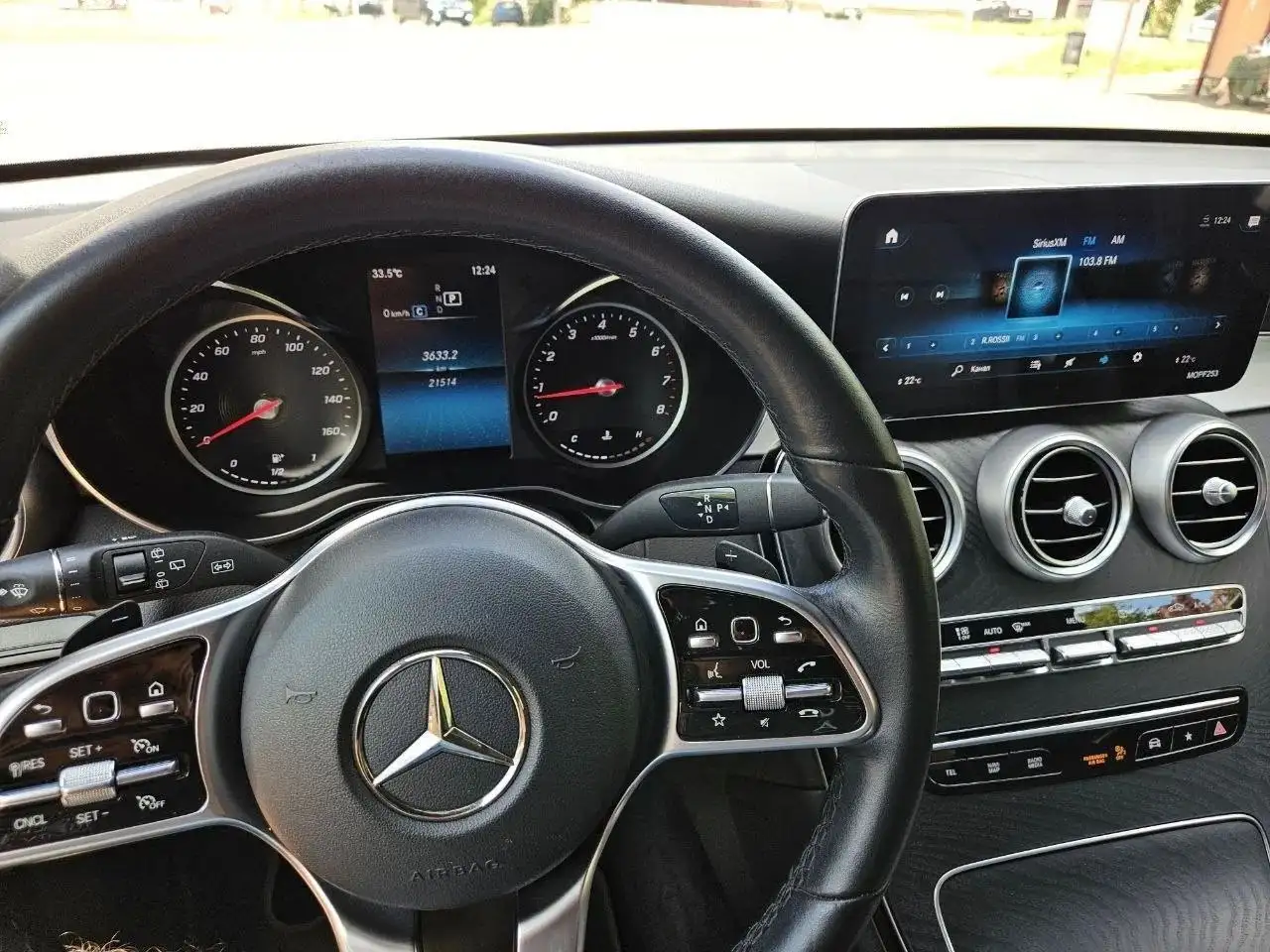 Mercedes-Benz GLC 300 2021 - Легковые автомобили (Авто) в Донецк