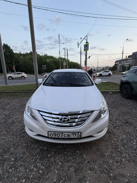 Hyundai Sonata AT 2012 в идеальном состоянии - Госномера на авто в Москва