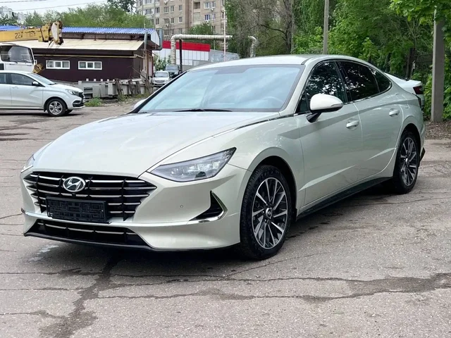 Hyundai Sonata 2.5L 2023 - ВАЗ 2114 в Саратов
