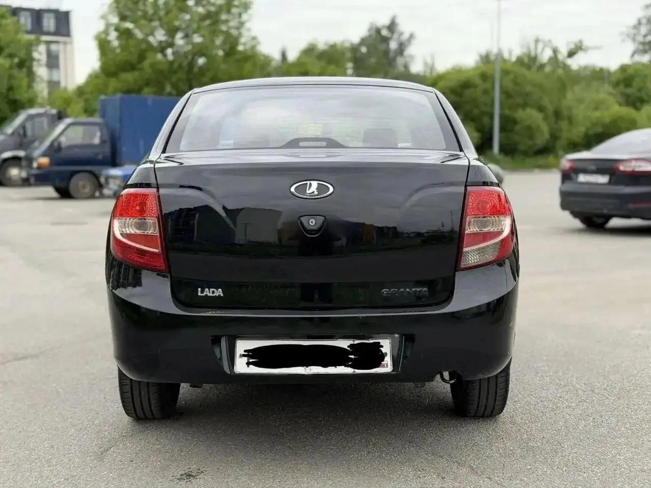 Lada Granta 1.6 /MT, 2013 г. - Авто в Москва