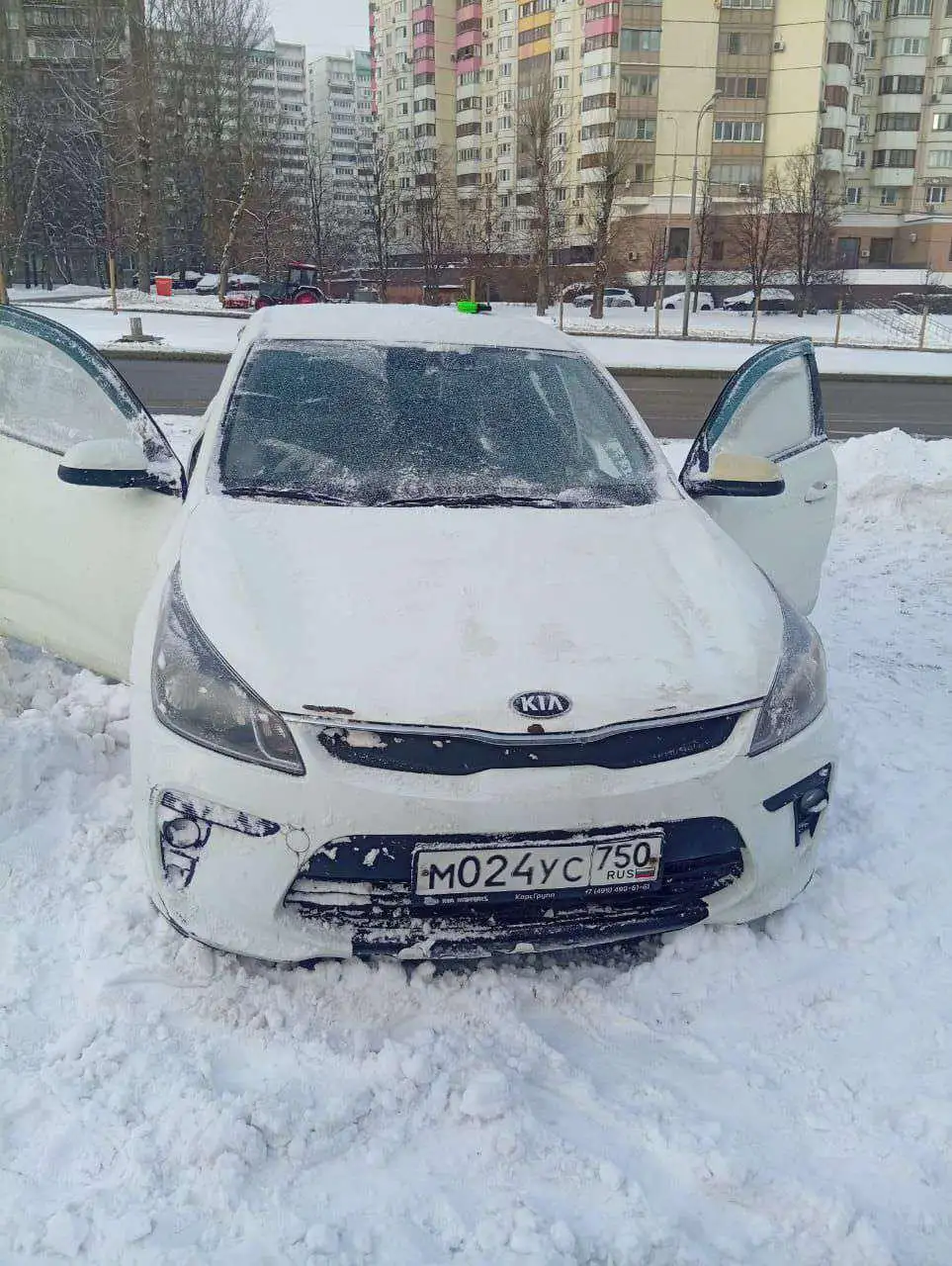 KIA RIO 2018 с торгов по банкротству - Легковые автомобили (Авто) в Белгород