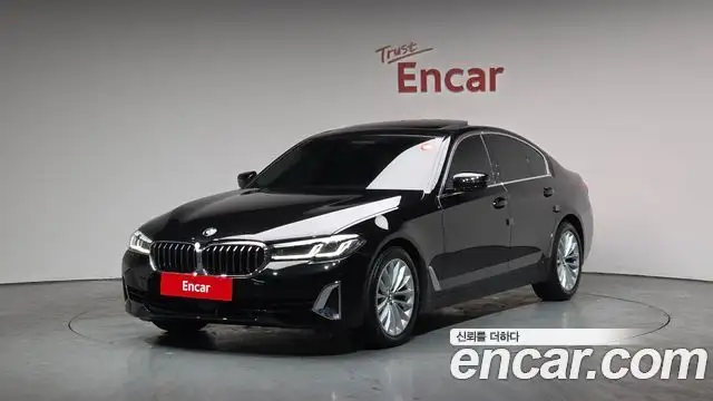 BMW 5-Series 520i Luxury 2023 - Легковые автомобили (Авто) в Москва