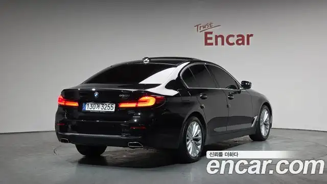 BMW 5-Series 520i Luxury 2023 - Легковые автомобили (Авто) в Москва