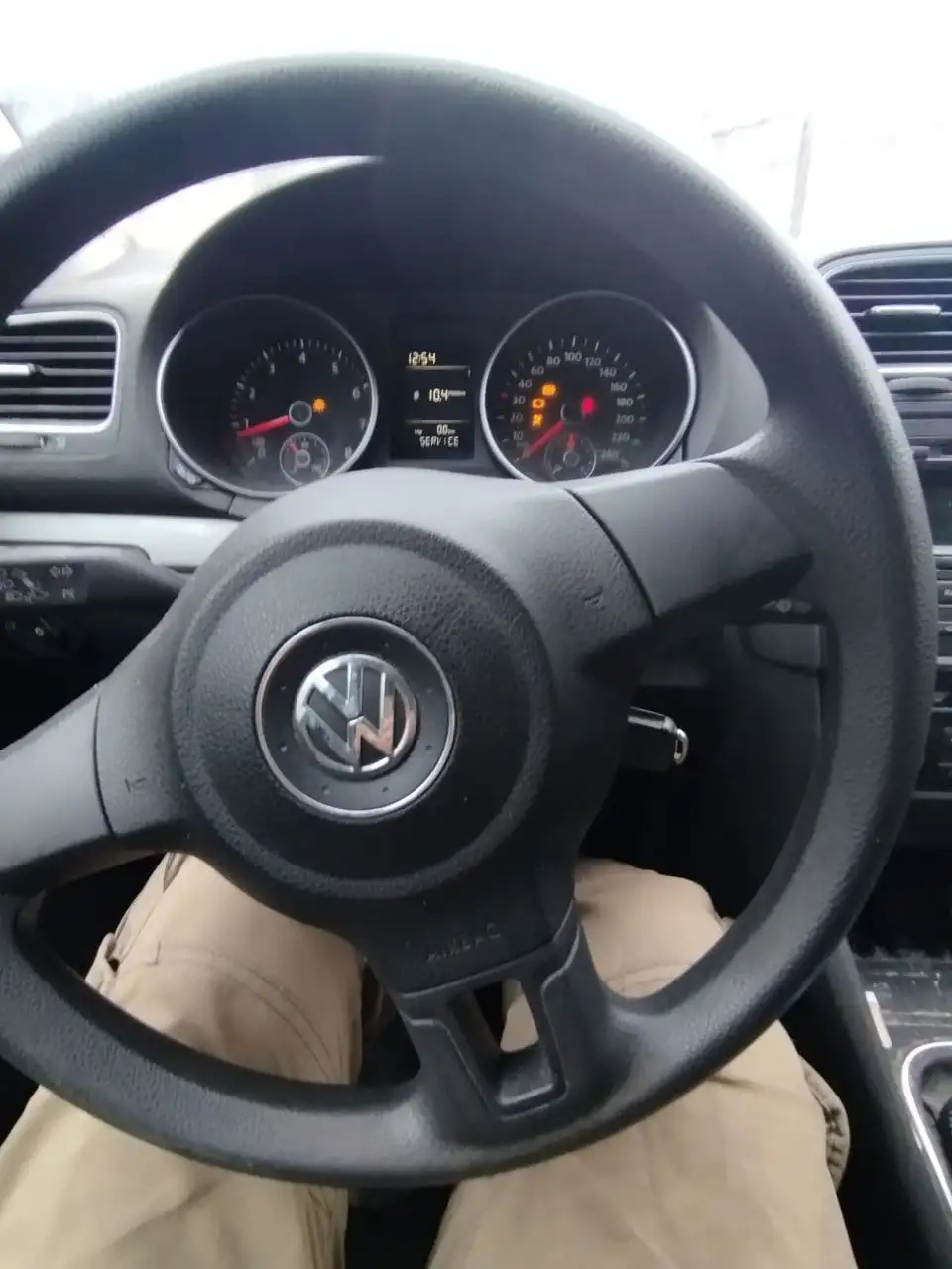 VOLKSWAGEN GOLF 2012 с торгов по банкротству - Легковые автомобили (Авто) в Ленинградская область