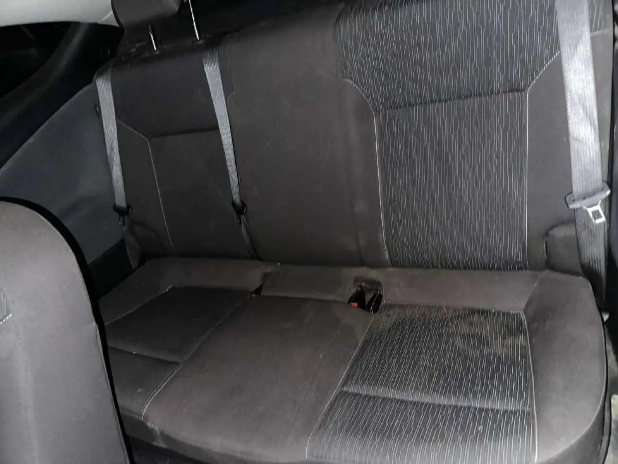 OPEL ASTRA, 2011 на торгах по банкротству - Легковые автомобили (Авто) в Неизвестно