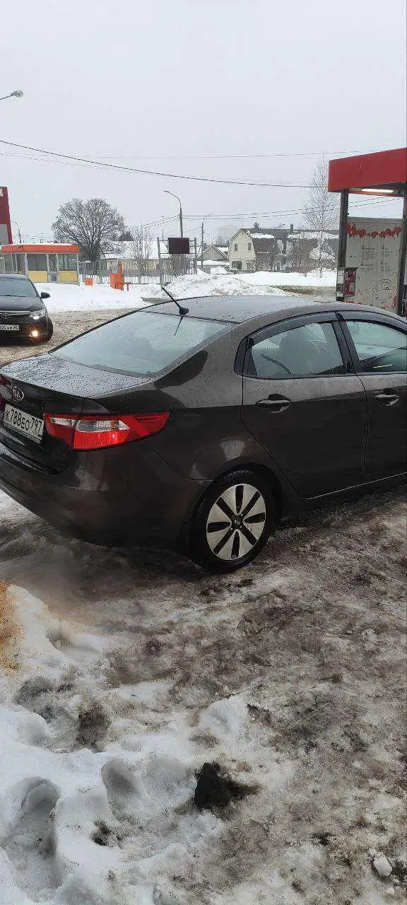 KIA RIO 2014 с торгов по банкротству - Легковые автомобили (Авто) в Москва
