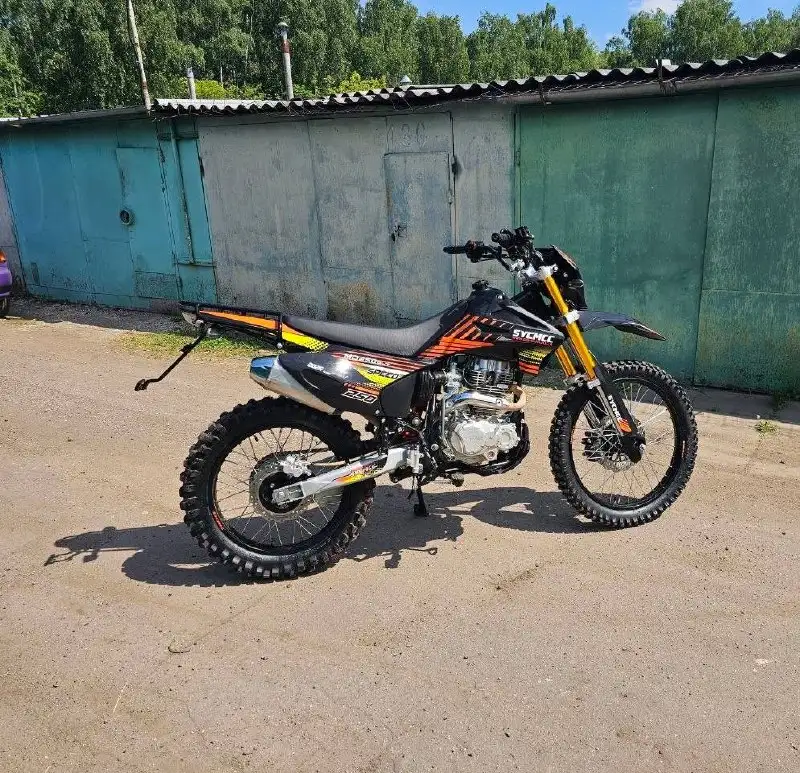 Другой транспорт 250 кубов, 200 км - Авто в Москва