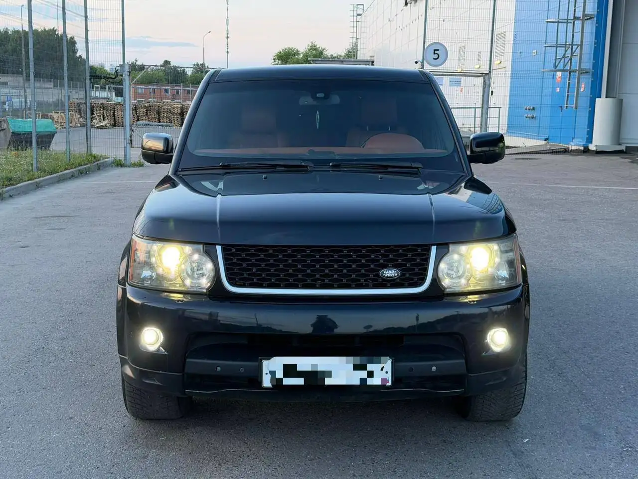 Land Rover Range Rover Sport 2013 - Внедорожники (Авто) в Москва