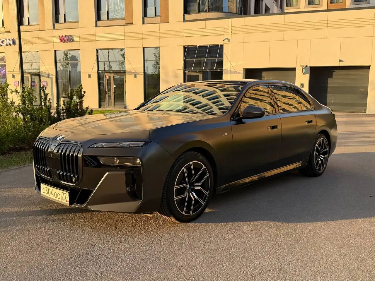BMW 740i 2022 г - Авто в Москва