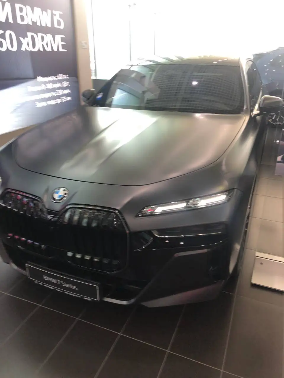 Продажа BMW 760i xDrive 2025 года без пробега - null (Авто) в Москва