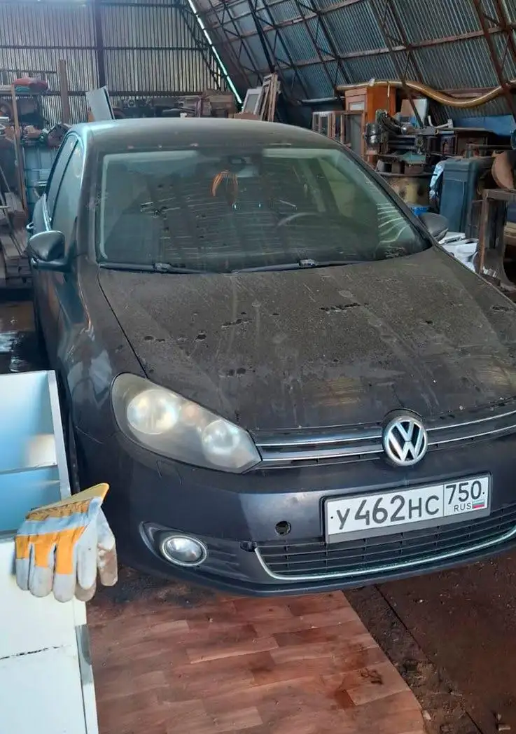 Volkswagen Golf 1.4 AT 2012 с торгов по банкротству - Авто в Московская область