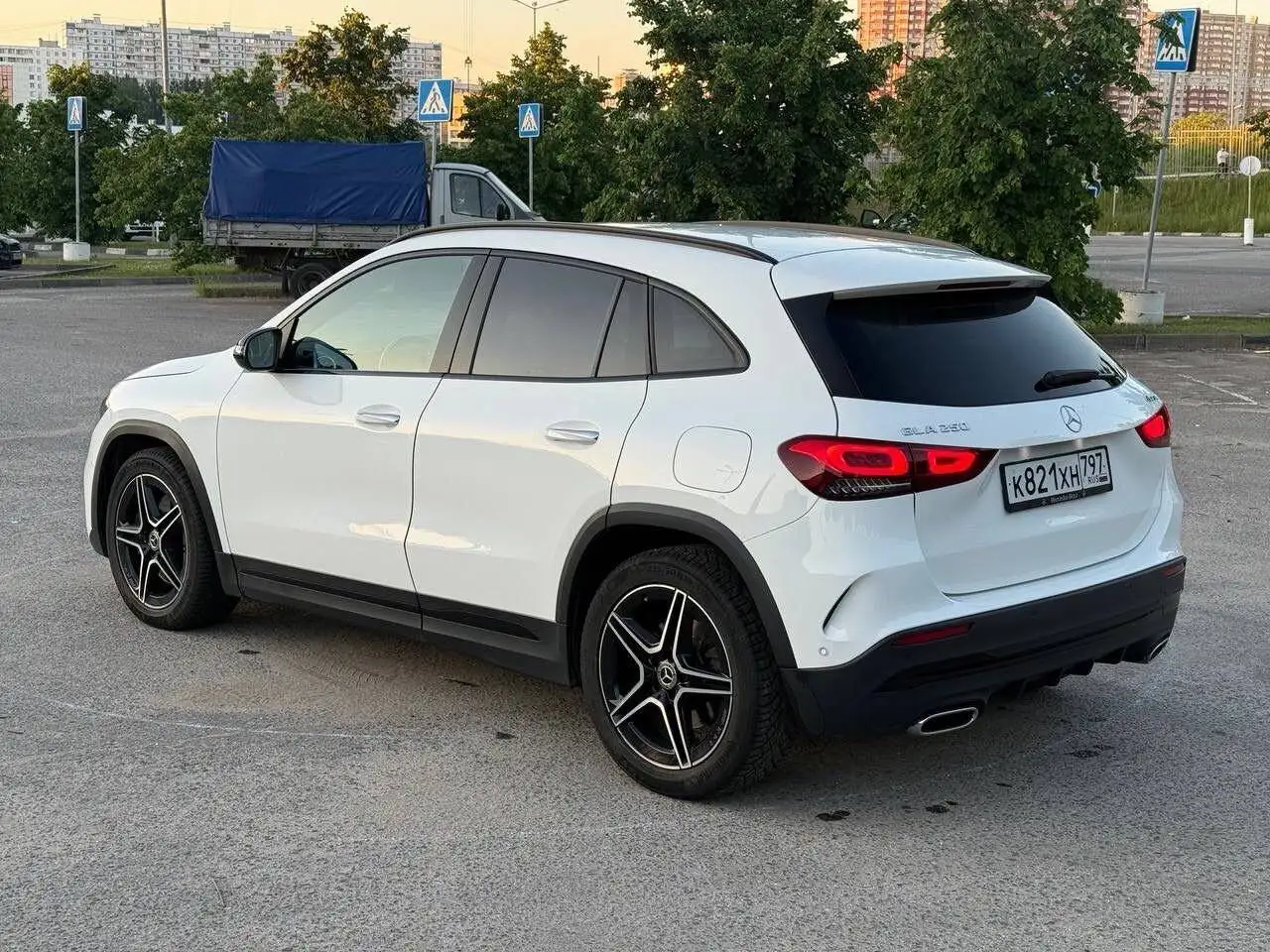 Mercedes Benz GLA 2020 2.0 AMG - Легковые автомобили (Авто) в Москва