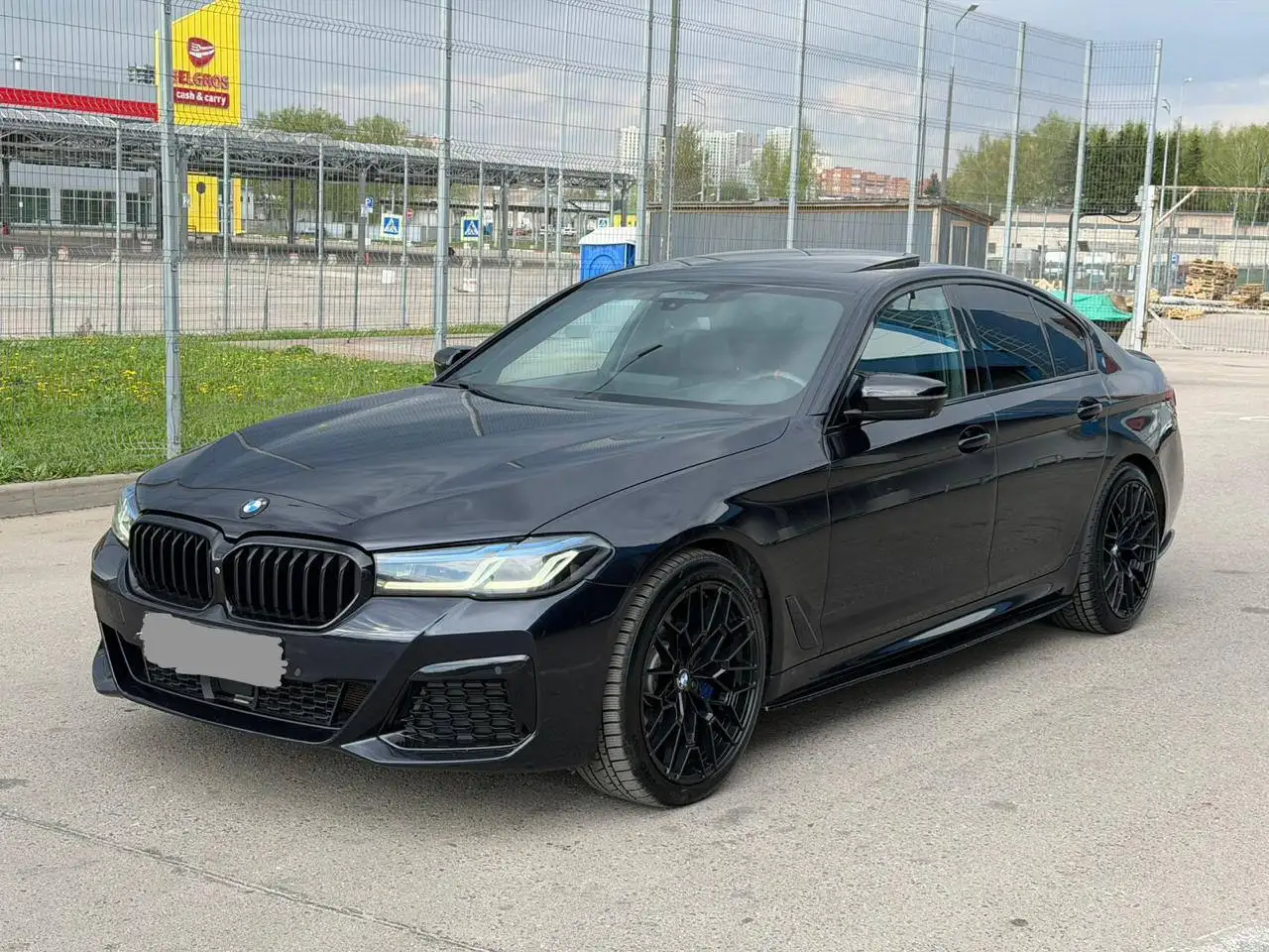 BMW 5 серия G30 рестайлинг 2020 540i xDrive - Легковые автомобили (Авто) в Москва