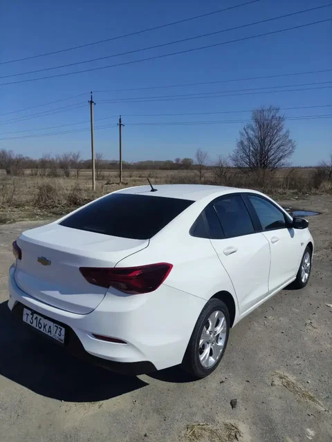Chevrolet Onix в продаже - Чехлы в Москва