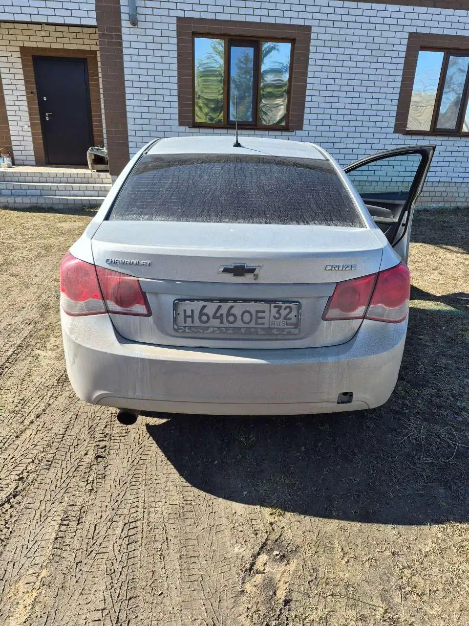 Chevrolet Cruze 2011 с торгов по банкротству - Легковые автомобили (Авто) в Брянск