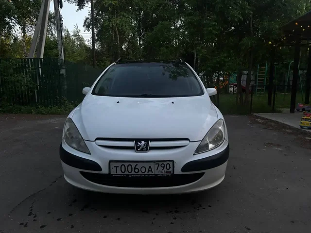 Пежо 307 2003 год на ходу, с газом - Номера и знаки в Москва