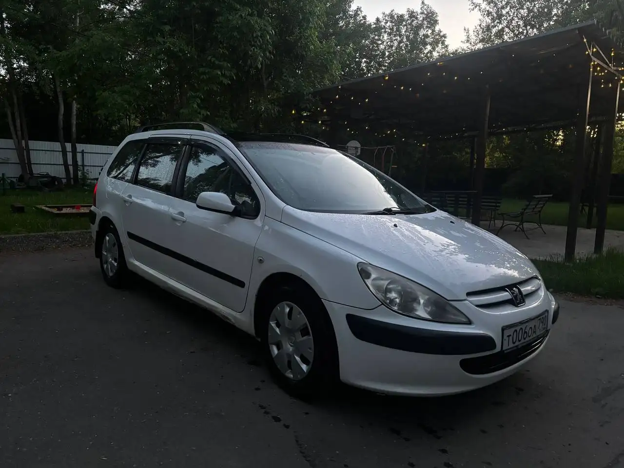 Пежо 307 2003 год на ходу, с газом - Легковые автомобили (Авто) в Москва