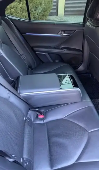 Toyota Camry Hybrid 2019 - Легковые автомобили (Авто) в Москва