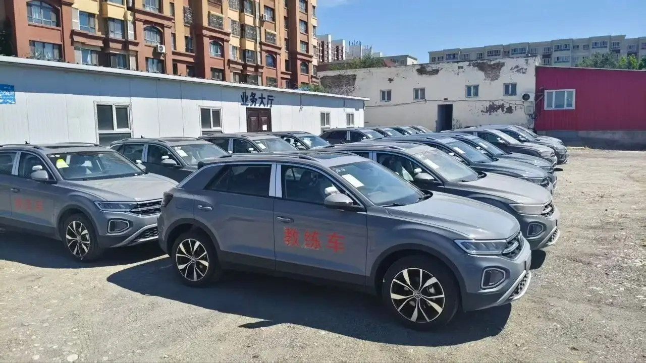 Volkswagen T-Roc 1.4T Time Edition - Легковые автомобили (Авто) в Москва
