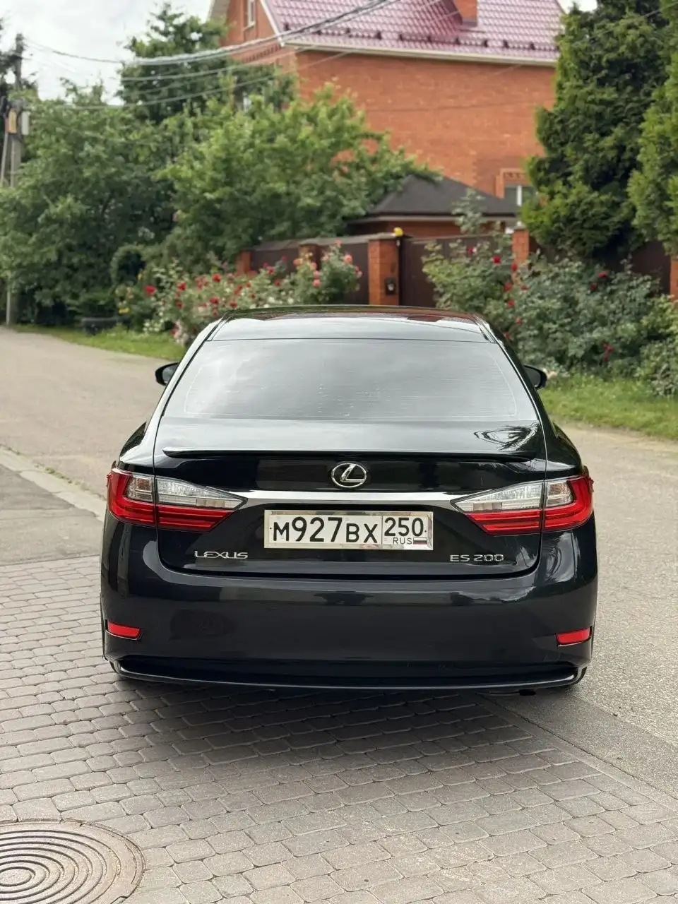 LEXUS ES200 2015г.в. - Легковые автомобили (Авто) в Москва