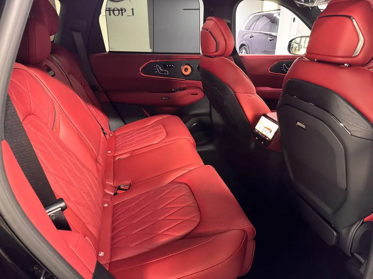 Zeekr 8x Ultra - Внедорожник (Авто) в Москва