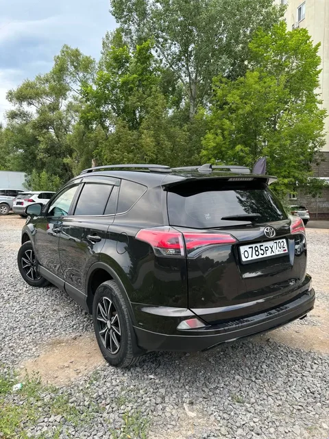 Toyota RAV4 2015 - Автоакустика и шумоизоляция в Уфа