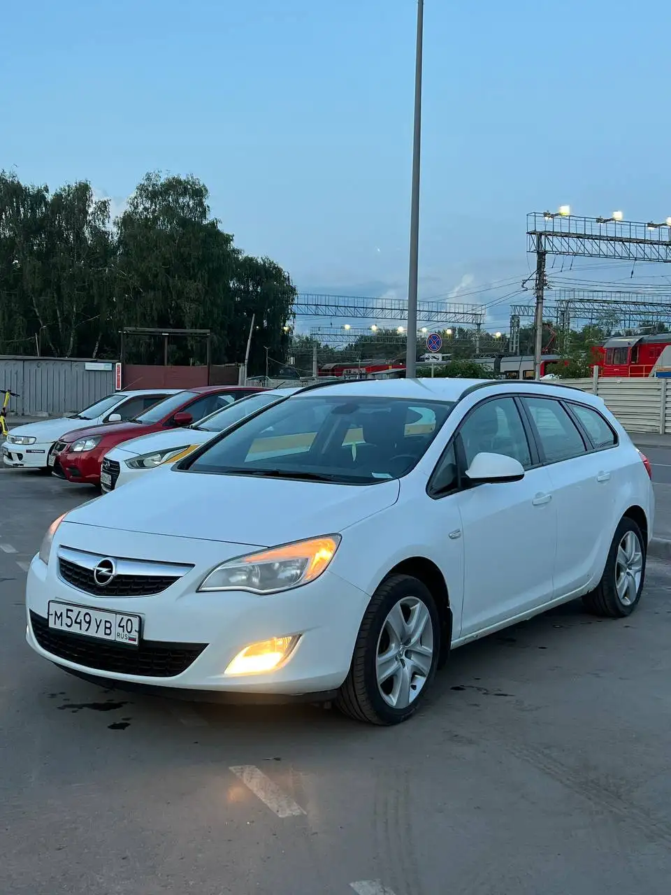 Opel Astra J 2011, 1.6 MT - Легковые автомобили (Авто) в Москва