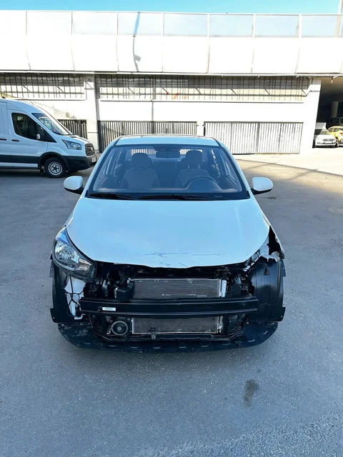 Kia Pegas 1.4 AT 2022 / 16 000 км - Автозапчасти и разборка в Москва