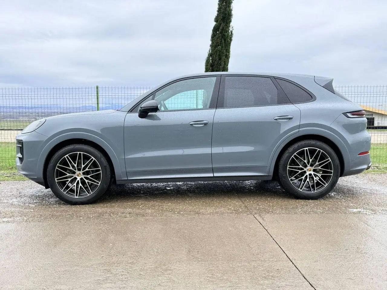 Porsche Cayenne Black Edition 2026 - Авто в Москва