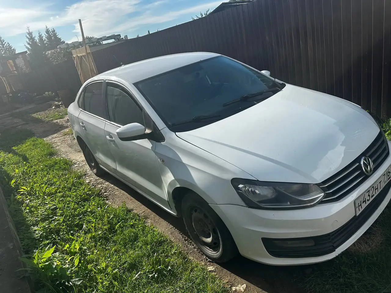 Volkswagen Polo 2017 после такси - Легковые автомобили (Авто) в Казань