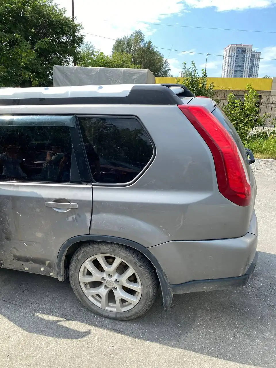 Nissan X-Trail 2011, 2.0 CVT, после ДТП, битый - Авто в Екатеринбург
