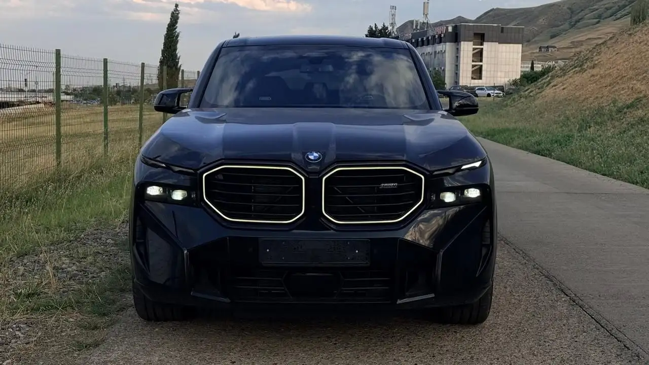 BMW XM 50e 2026 г.в. в Москве - Авто в Москва