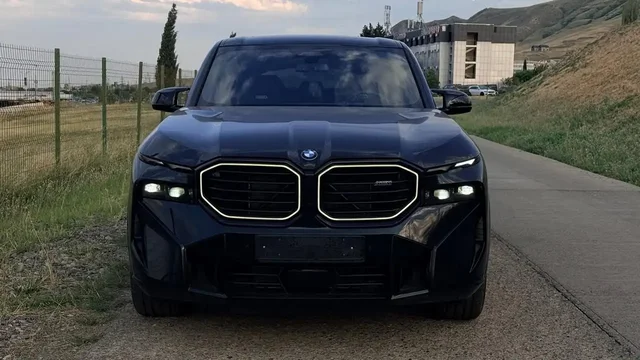 BMW XM 50e 2026 г.в. в Москве - Авто в Москва